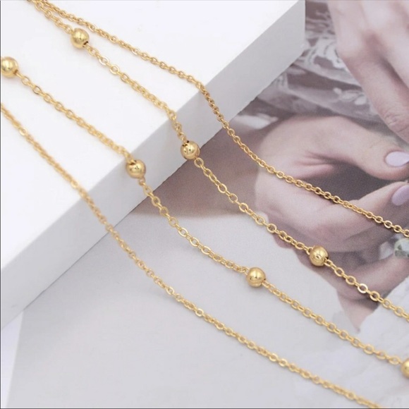 ⭐️Last One⭐️ Mother of Pearl Choker - Picture 5 of 6